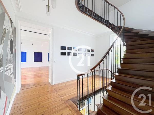 Maison à vendre  8 pièces - 402 m2 GENTE - 16