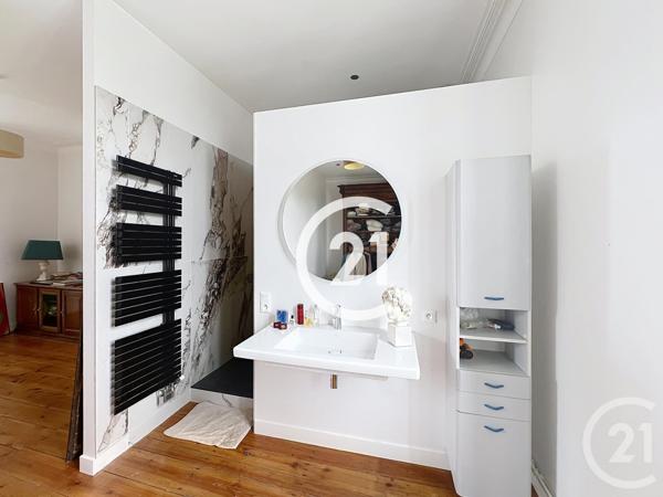 Maison à vendre  8 pièces - 402 m2 GENTE - 16