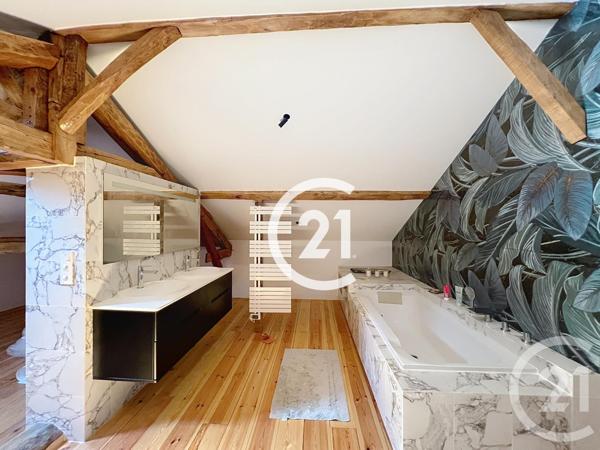 Maison à vendre  8 pièces - 402 m2 GENTE - 16