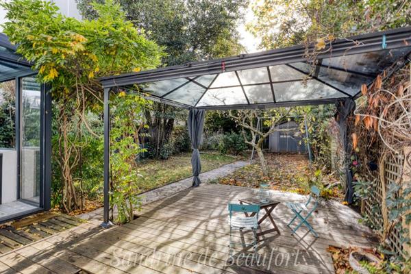 Colombes/Bois Colombes -Maison de famille - 4 chambres - Jardin