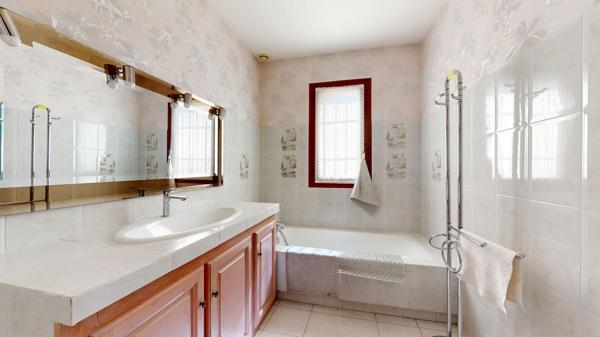 Maison Limoux 5 pièce(s) 179.43 m2