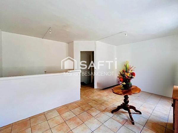 Maison de village T4 d'environ 85m²