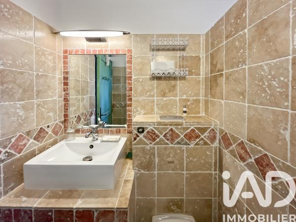 Maison à vendre 4 pièces 120 m² Barjac