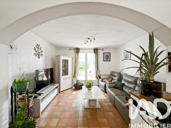 Maison à vendre 4 pièces 120 m² Barjac