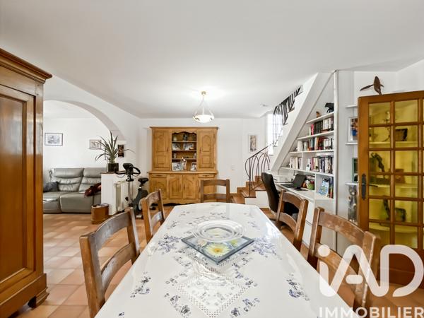 Maison à vendre 4 pièces 120 m² Barjac