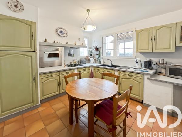Maison à vendre 4 pièces 120 m² Barjac