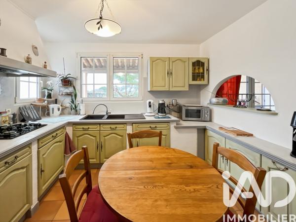 Maison à vendre 4 pièces 120 m² Barjac