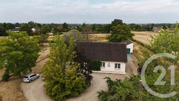 Maison à vendre  6 pièces - 148,40 m 2   TREVOL  - 03