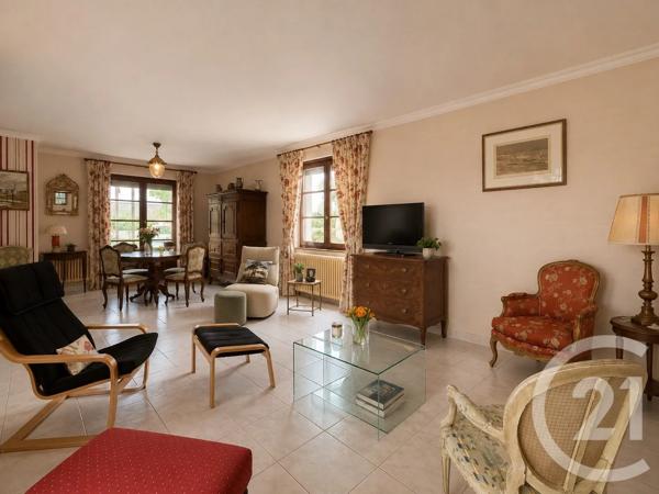 Maison à vendre  6 pièces - 148,40 m 2   TREVOL  - 03
