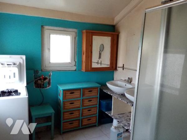 Maison de bourg à rénover, proche A77 et LA CHARITE SUR LOIRE