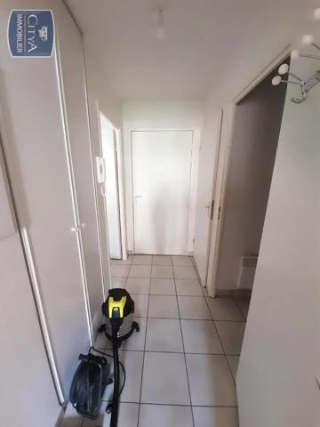 Appartement à louer 2 pièces 47.16m² Fécamp (76400)