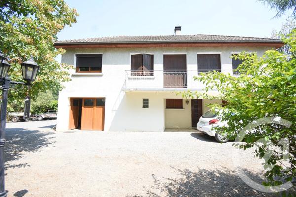 Maison à vendre  5 pièces - 110 m 2   CREUZIER LE VIEUX  - 03