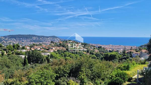 NICE PESSICART  à vendre une Villa 5 pièces - Vue Mer