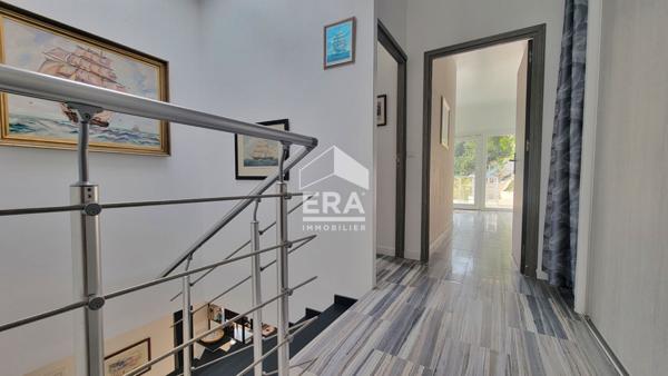 NICE PESSICART  à vendre une Villa 5 pièces - Vue Mer