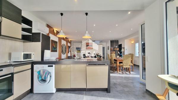 NICE PESSICART  à vendre une Villa 5 pièces - Vue Mer