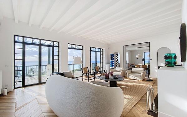 Maison à vendre    10 pièces • 550 m2 Biarritz