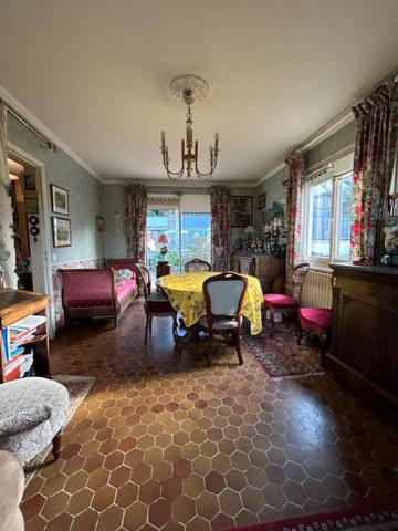 14100 Lisieux Maison 5 pièces 90 m² avec sous-sol 231 500 Euros