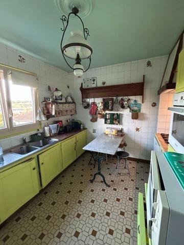 14100 Lisieux Maison 5 pièces 90 m² avec sous-sol 231 500 Euros