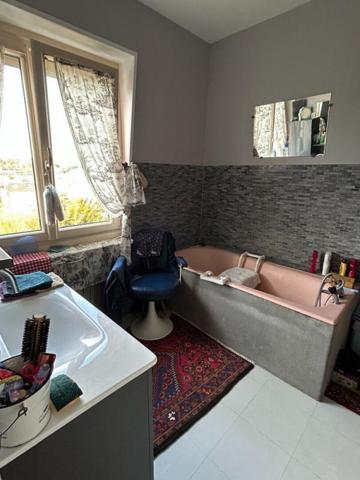 14100 Lisieux Maison 5 pièces 90 m² avec sous-sol 231 500 Euros