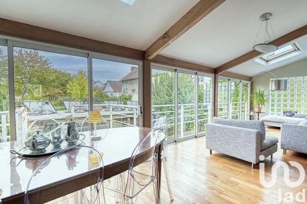 Maison à vendre 9 pièces 218 m² Versailles