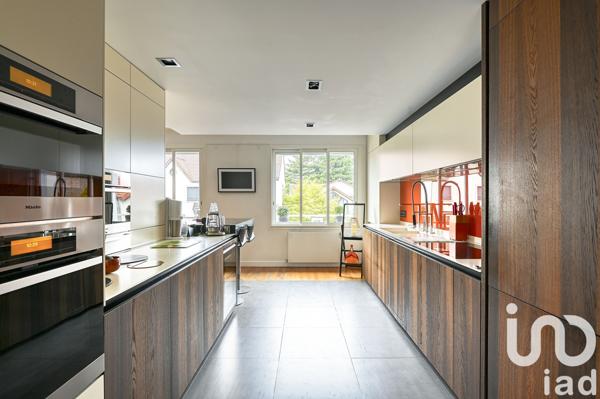 Maison à vendre 9 pièces 218 m² Versailles