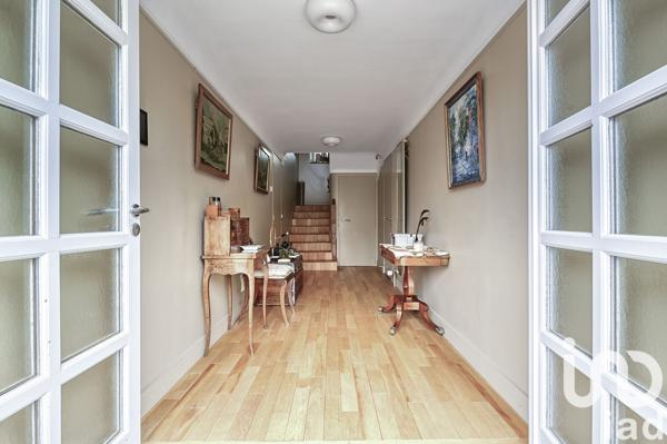 Maison à vendre 9 pièces 218 m² Versailles