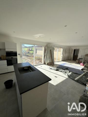 Maison à vendre 5 pièces 147 m² Moumoulous