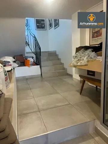 Vente                                                      Villa
                        
                     5 pièces                                         à Ajaccio