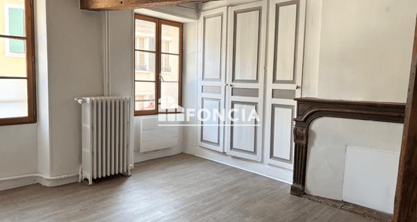 Location Appartement 2 pièces 43.6 m² - Houdan 78550