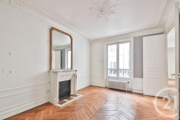 Appartement F4 à vendre  4 pièces - 72,55 m2 PARIS - 75007