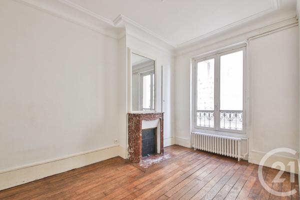 Appartement F4 à vendre  4 pièces - 72,55 m2 PARIS - 75007