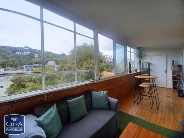 Appartement à louer 4 pièces 110.45m² Agen (47000)