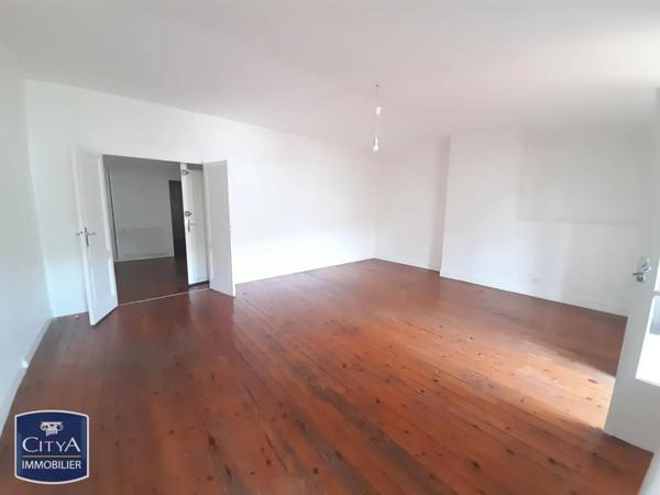 Appartement à louer 4 pièces 110.45m² Agen (47000)