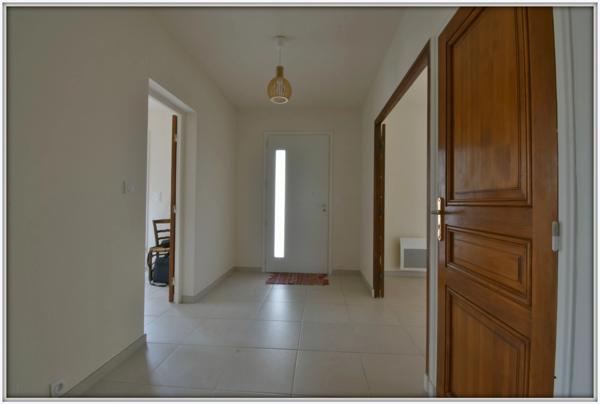 🏡 Redessan – Maison 4 pièces entièrement rénovée à l'intérieur (30)