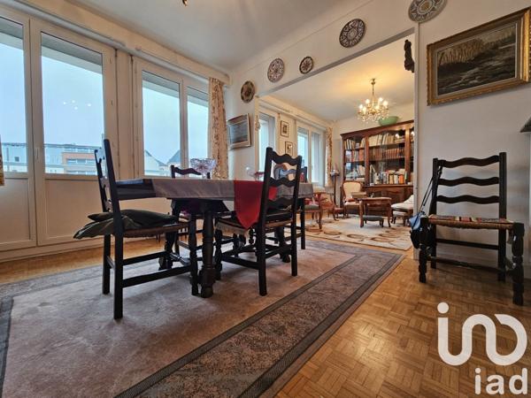 Appartement 4 pièces de 95 m² à Rennes (35700)