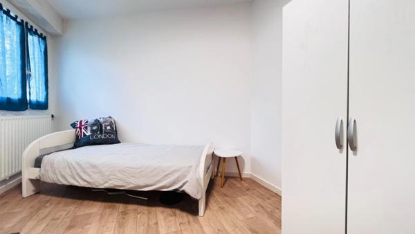 Dpt Finistère (29), à vendre QUIMPER appartement T3 de 78,40 m² habitable - Terrasse - Balcon - Cave.