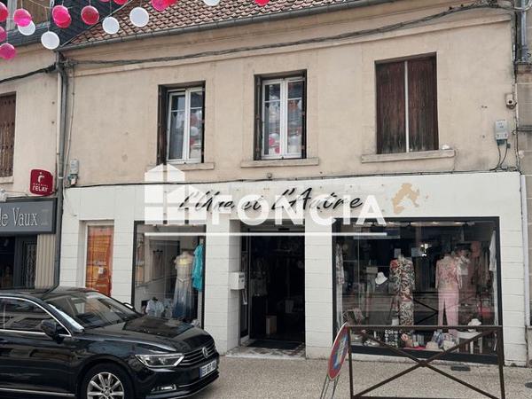 Location Local commercial 2 pièces 64.5 m² - 34 RUE EUGENE LEDUC Laon 02000