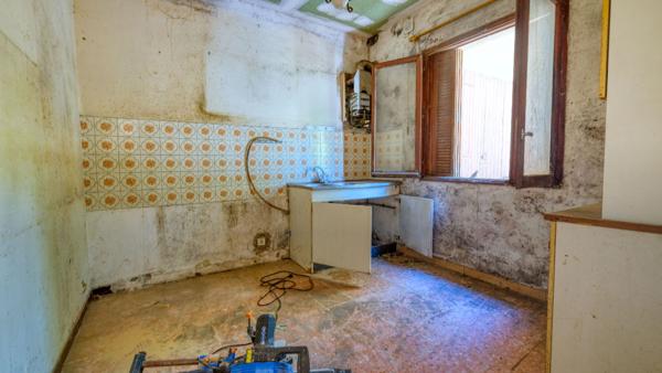 Bâtisse San Martino Di Lota 8 pièce(s) 217.7 m2 quatre appartements