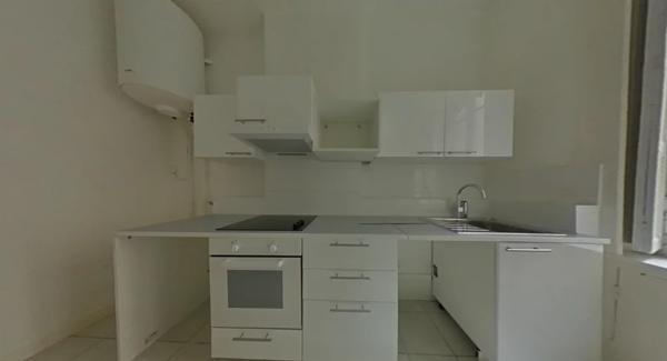 APPARTEMENT T4 A LOUER - LYON 2EME ARRONDISSEMENT Vaubecour-Mairie 144.17 m 2 2 110 € charges comprises par mois