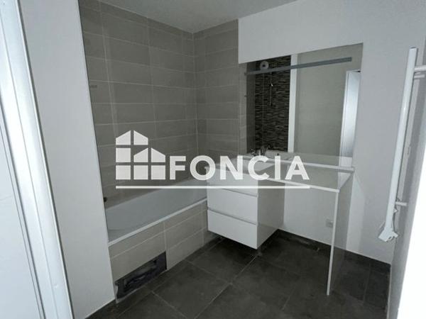 Location Appartement 3 pièces 67.88 m² - RUE DU PRE ROUGE Scionzier 74950