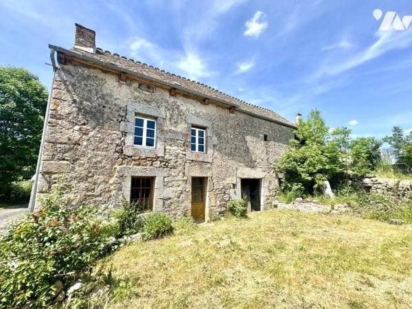 EXCLUSIVITÉ - AUTHENTIQUE CORPS DE FERME EN GRANIT SUR L’AUBRAC 