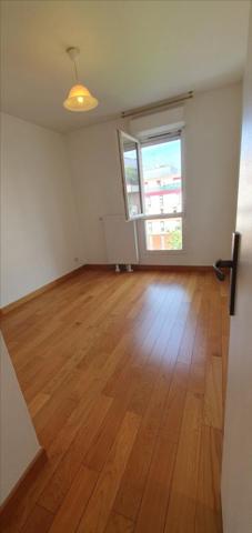 Location 4 Pieces 115 92000 Nanterre buissons11