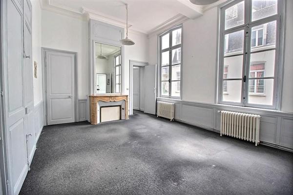 Location Bureau 293 80000 Amiens 809674