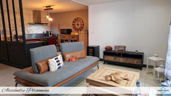 Charmante maison en pierre 180 m², 4 chambres NUAILLE D'AUNIS (17)