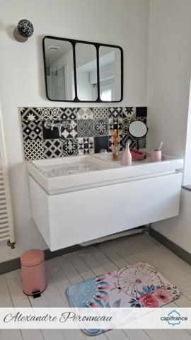 Charmante maison en pierre 180 m², 4 chambres NUAILLE D'AUNIS (17)