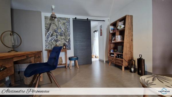 Charmante maison en pierre 180 m², 4 chambres NUAILLE D'AUNIS (17)