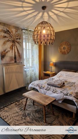 Charmante maison en pierre 180 m², 4 chambres NUAILLE D'AUNIS (17)