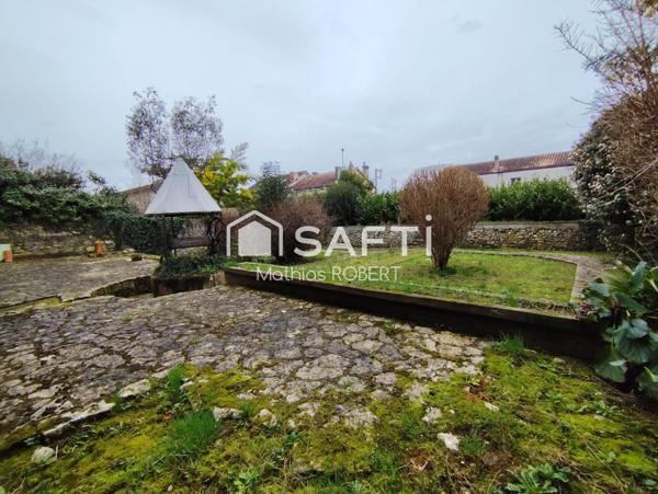 Maison de ville à Soyaux, Quartier Chanzy