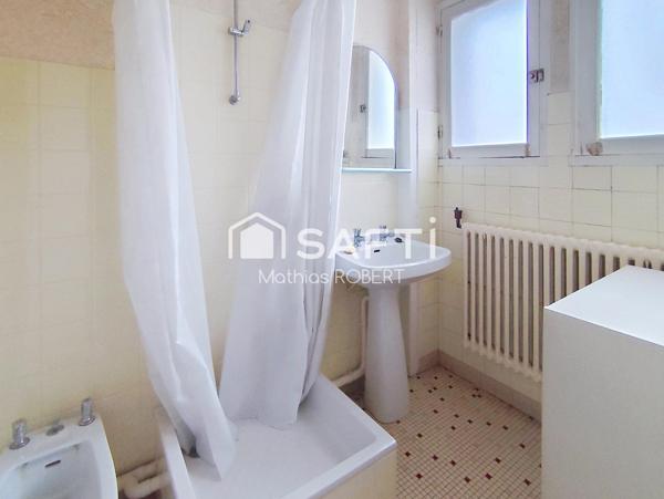 Maison de ville à Soyaux, Quartier Chanzy