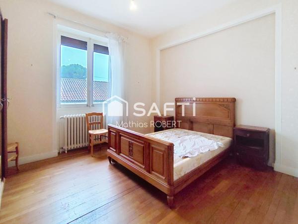 Maison de ville à Soyaux, Quartier Chanzy